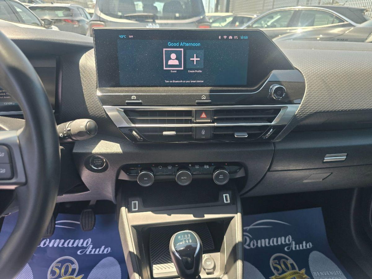 Citroen C4 PureTech 130 S&S Shine (20)