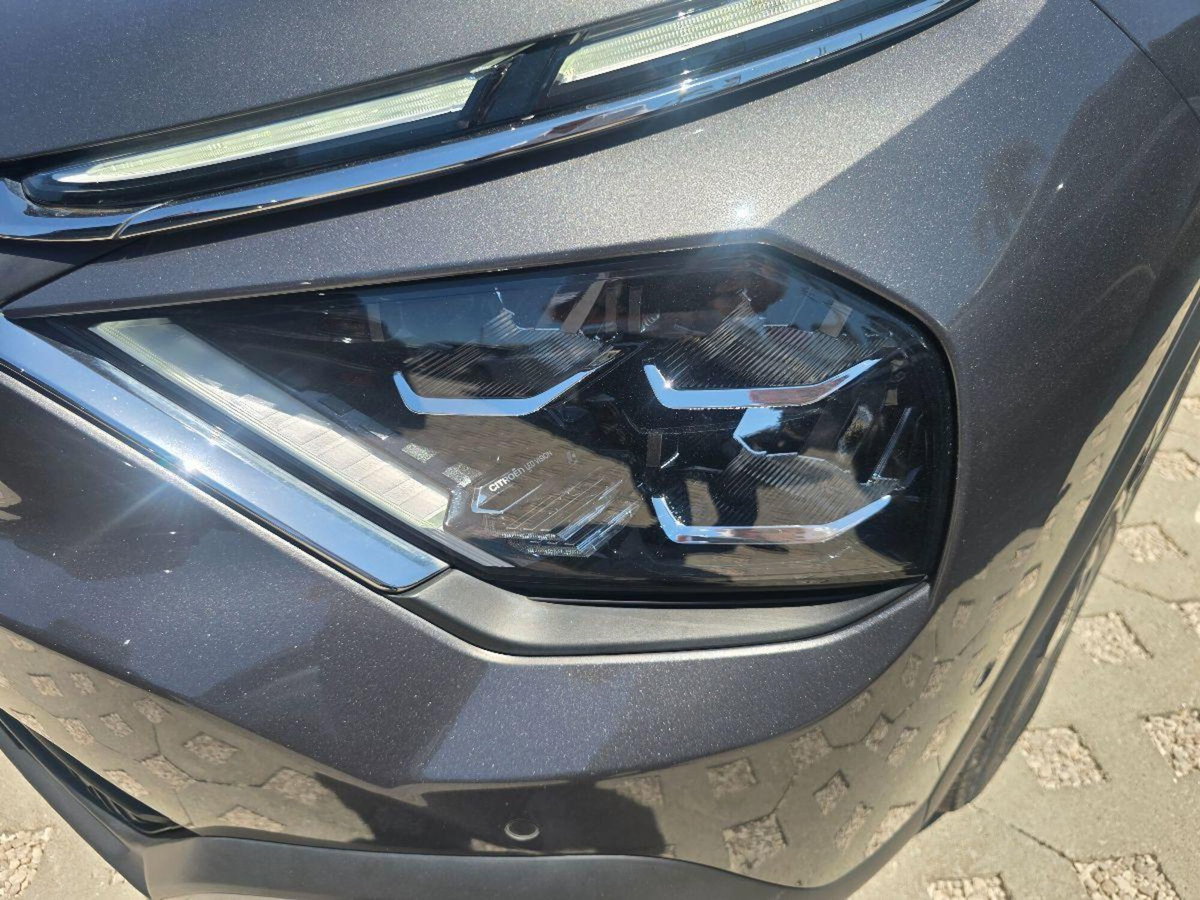 Citroen C4 PureTech 130 S&S Shine (6)
