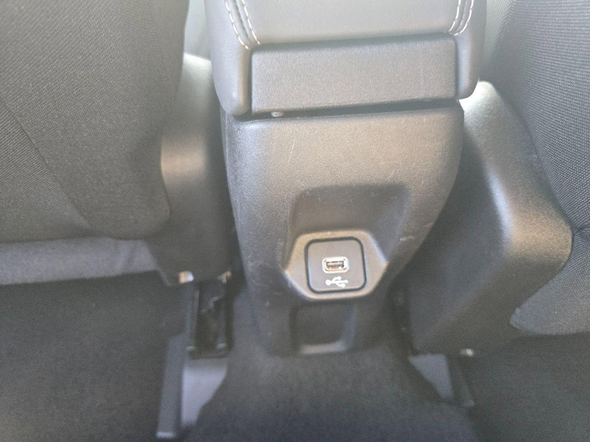 Jeep Renegade 1.6 mjt Limited 2wd 130cv (8)