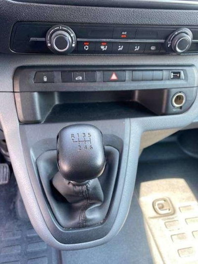 Opel Vivaro 1.5 Diesel 100CV S&S PL-TN M (19)