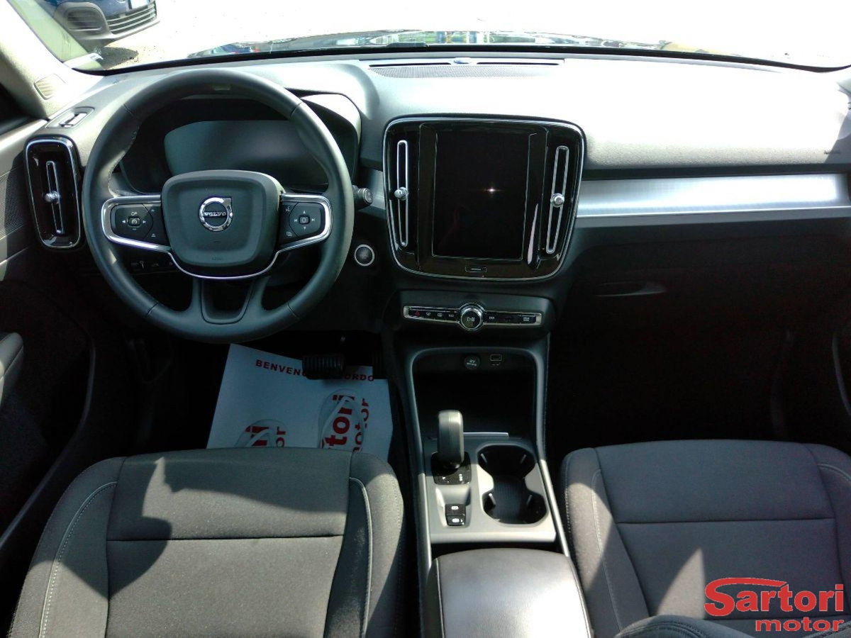 Volvo XC40 T4 Recharge Plug-in Hybrid automatico Core (6)