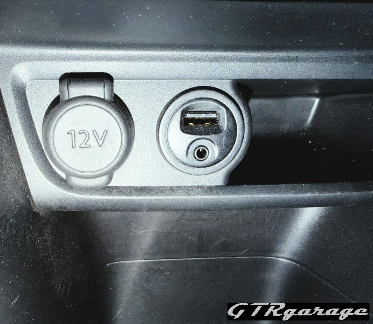 Peugeot 208 100 5 porte Allure (13)