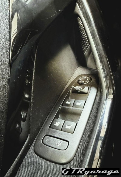 Peugeot 208 100 5 porte Allure (14)