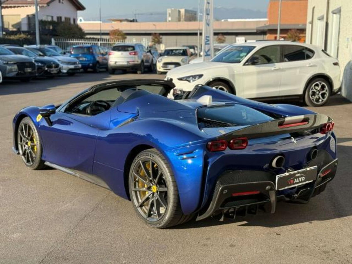 Ferrari SF90 Spider 4.0 F1 (4)