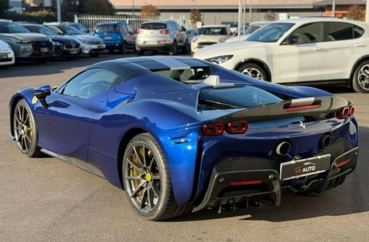 Ferrari SF90 Spider 4.0 F1 (8)