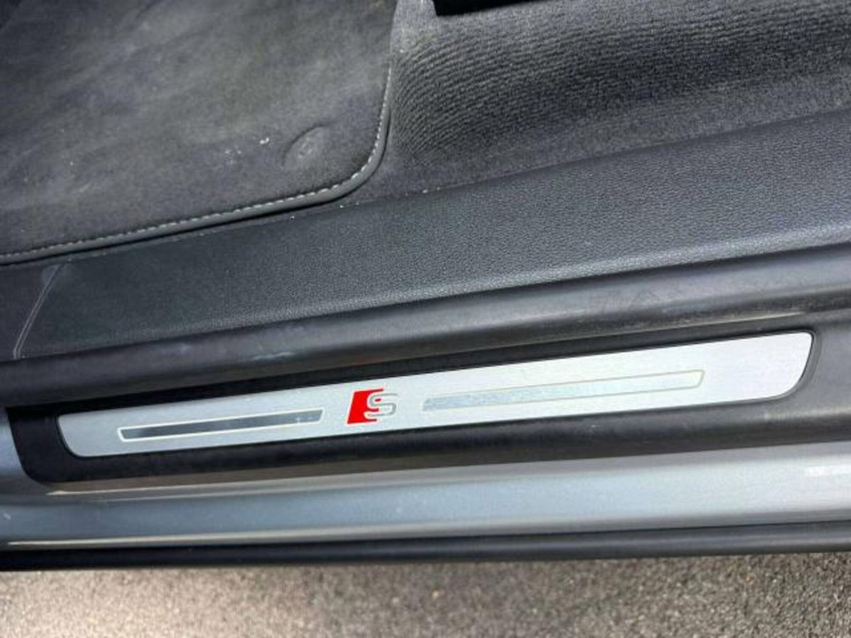Audi Q8 3.0 tdi mhev S line edition quattro 286cv tiptronic (14)