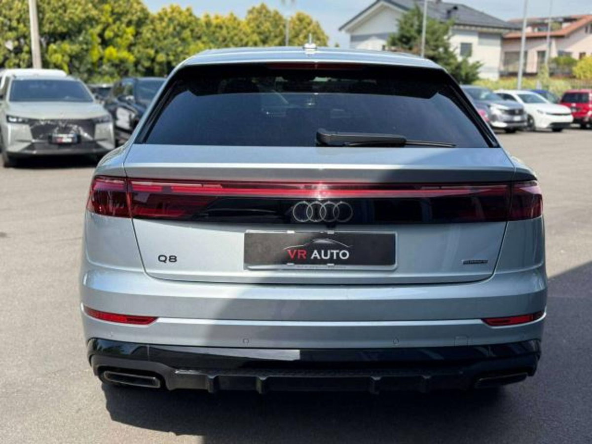Audi Q8 3.0 tdi mhev S line edition quattro 286cv tiptronic (5)