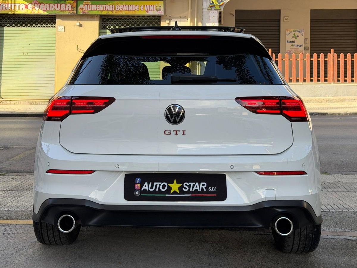 Volkswagen Golf GTI Performance 2.0 245 CV TSI DSG 5p. BMT (7)