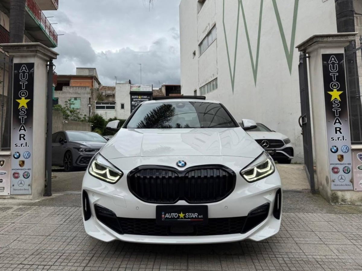 BMW Serie 1 118d 5p. Sport (3)