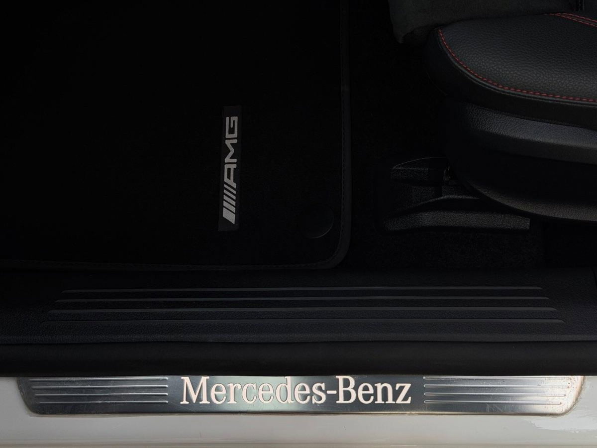 Mercedes-Benz Classe A 250 4Matic Automatic Premium (14)