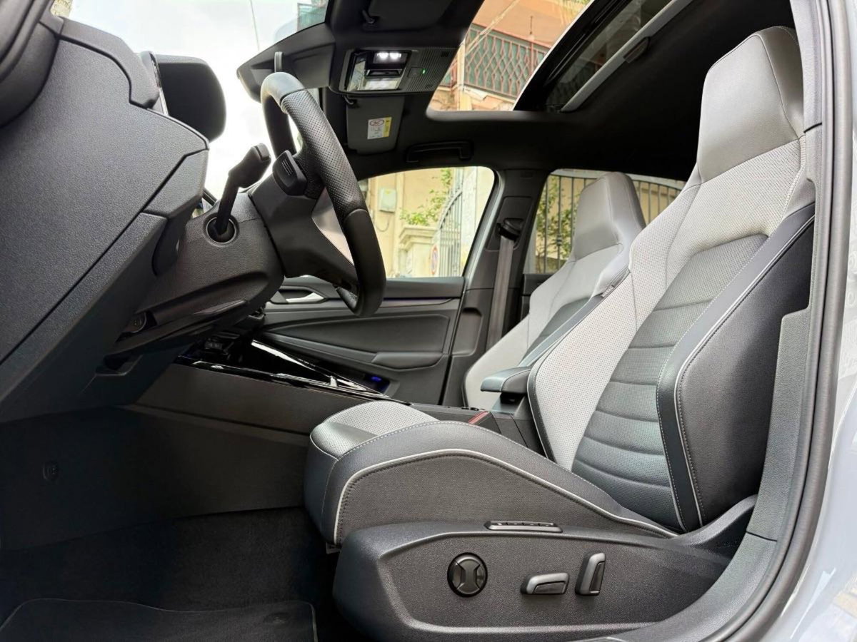Volkswagen Golf 2.0 TDI GTD DSG (14)