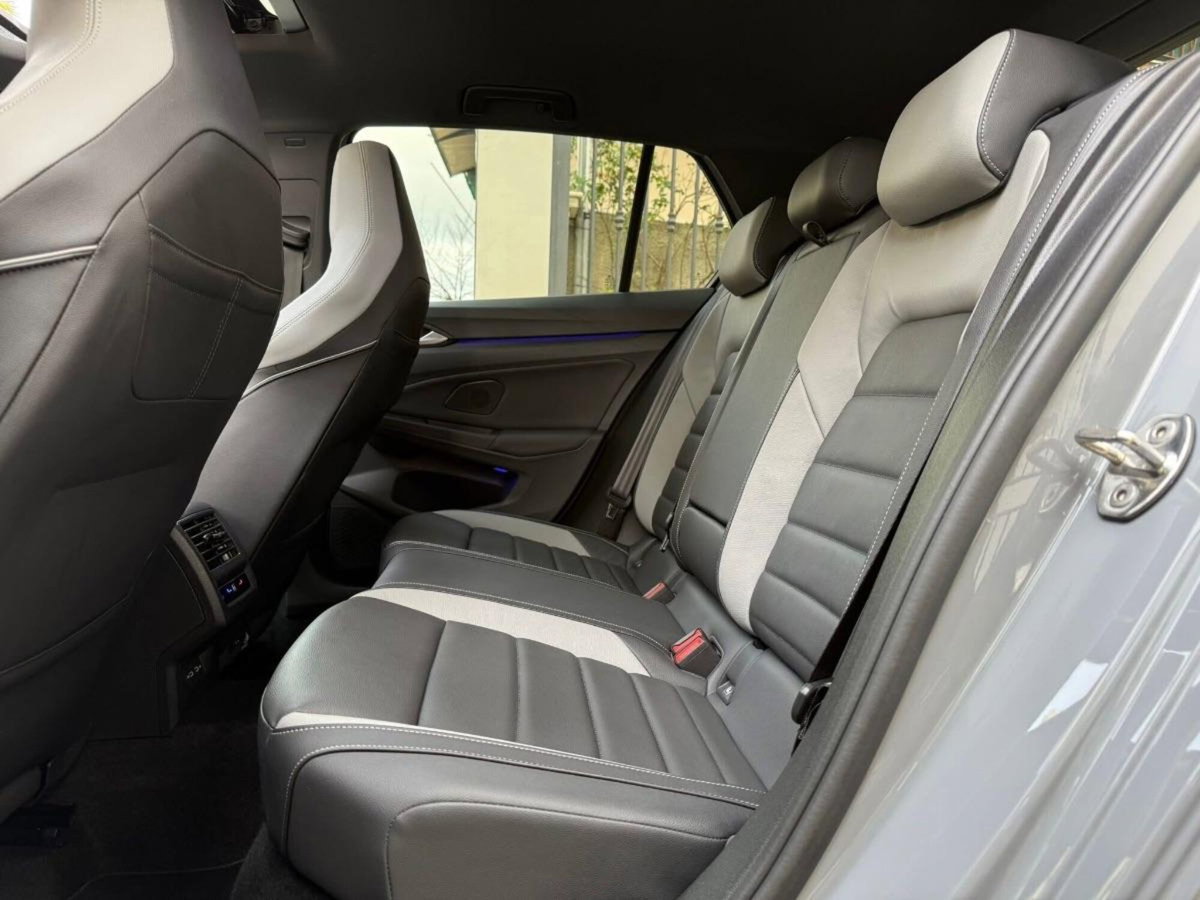 Volkswagen Golf 2.0 TDI GTD DSG (16)
