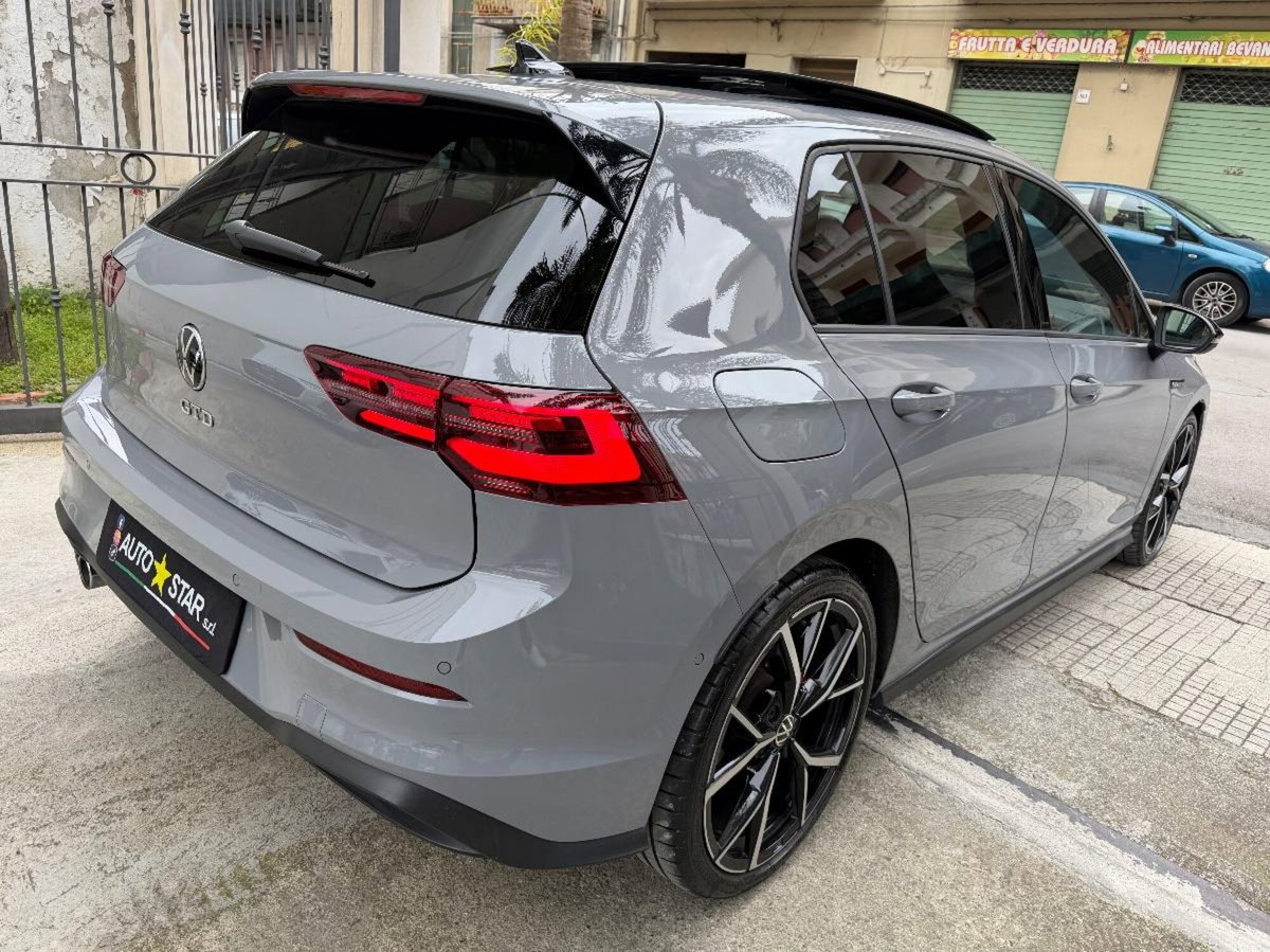 Volkswagen Golf 2.0 TDI GTD DSG (8)