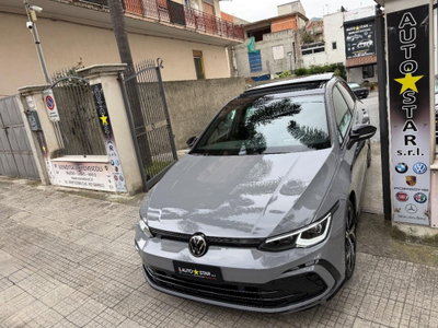 Volkswagen Golf Variant 2.0 TDI 150 CV DSG SCR R-Line usata