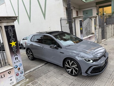 Volkswagen Golf Variant 2.0 TDI 150 CV DSG SCR R-Line (4)