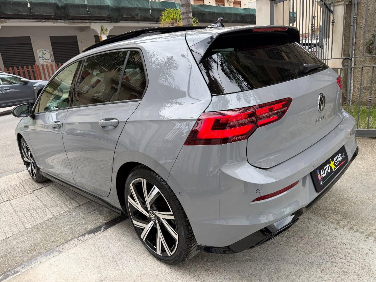 Volkswagen Golf Variant 2.0 TDI 150 CV DSG SCR R-Line (5)