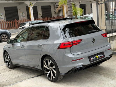 Volkswagen Golf Variant 2.0 TDI 150 CV DSG SCR R-Line (6)