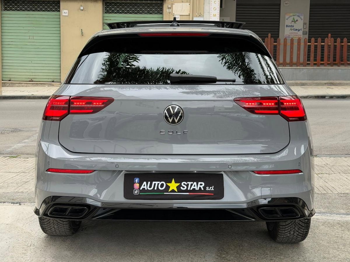 Volkswagen Golf Variant 2.0 TDI 150 CV DSG SCR R-Line (7)