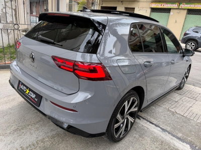 Volkswagen Golf Variant 2.0 TDI 150 CV DSG SCR R-Line (8)