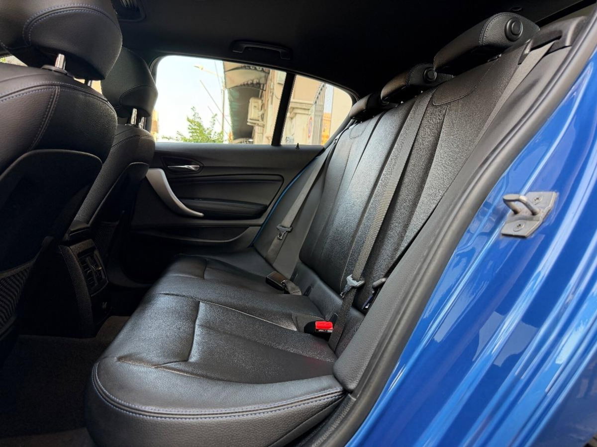 BMW Serie 1 5p. 125i 5p. Msport (18)