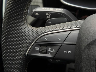 Audi Q3 40 TDI quattro S tronic Business (19)