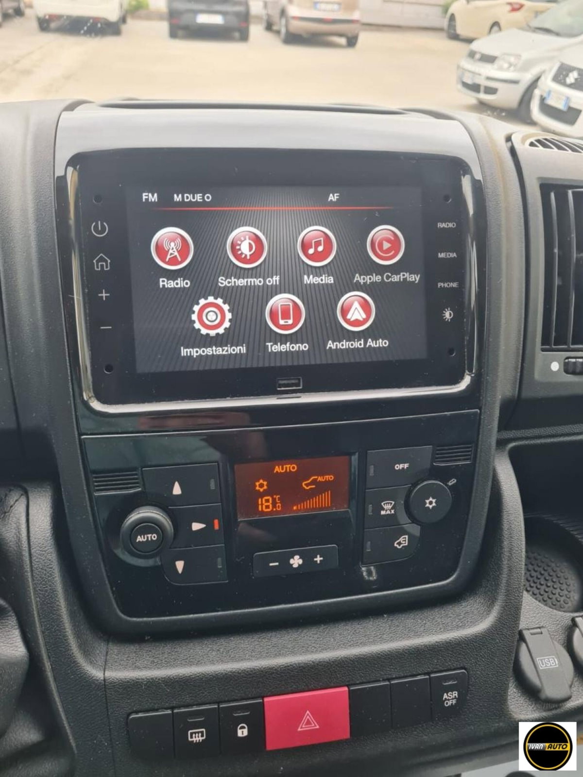 Peugeot Boxer Furgone 333 BlueHDi 140 S&S PM-TM Combi Premium (19)
