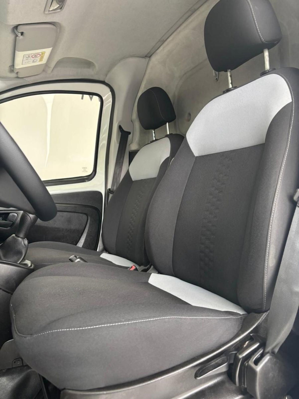 Fiat Fiorino 1.3 MJT 75CV Furgone (12)