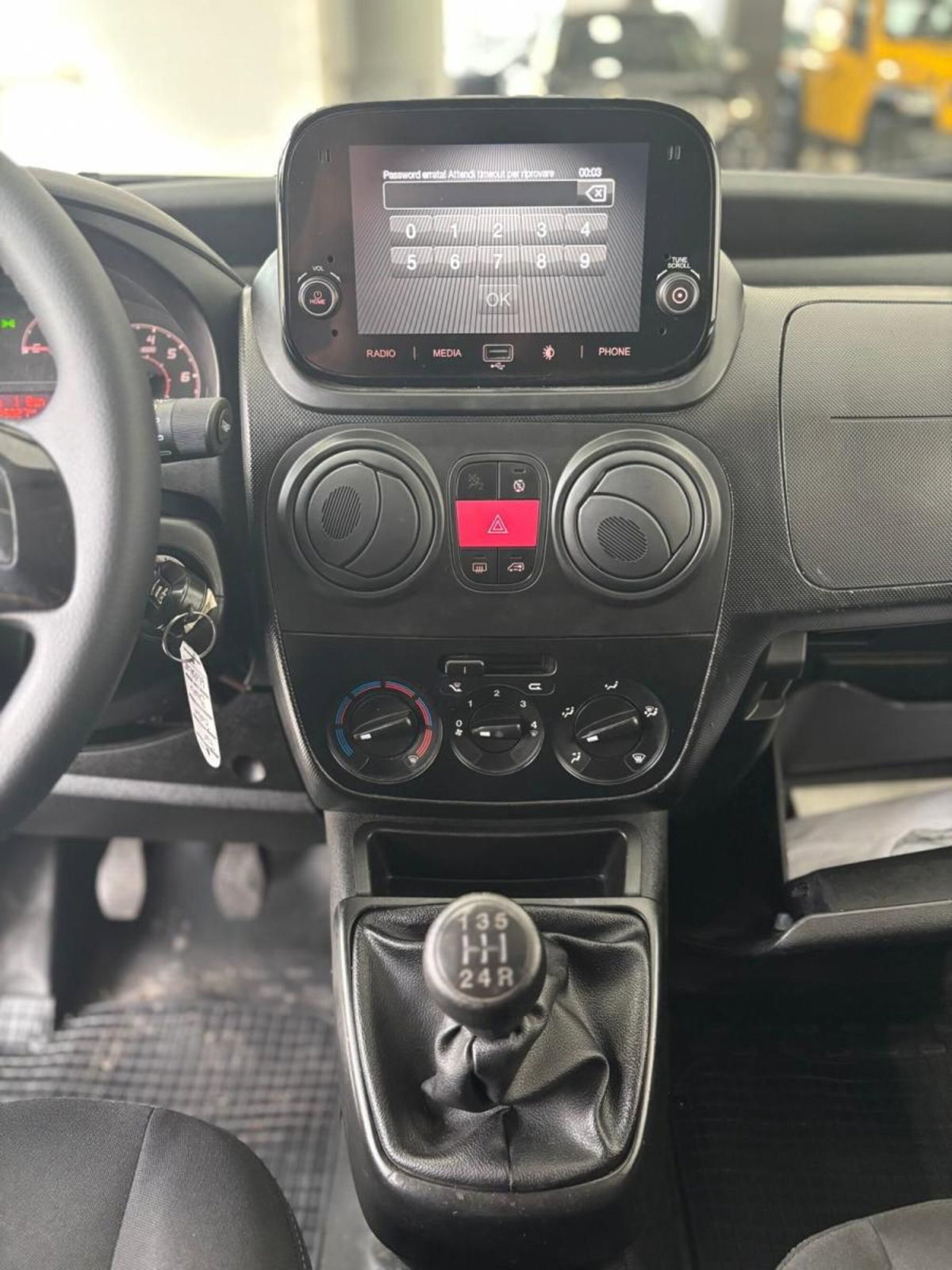 Fiat Fiorino 1.3 MJT 75CV Furgone (15)