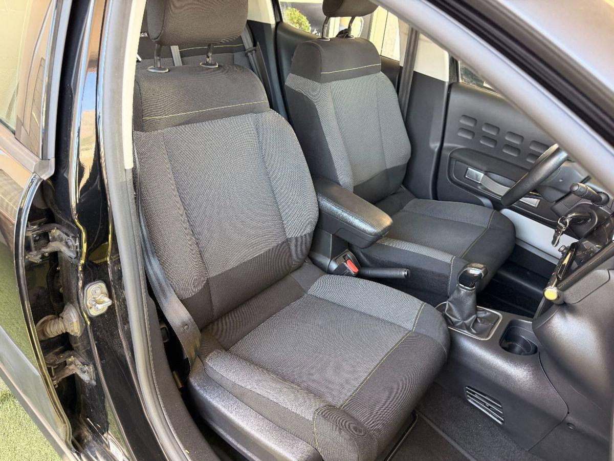 Citroen C3 PureTech 82 S&S Elle (9)