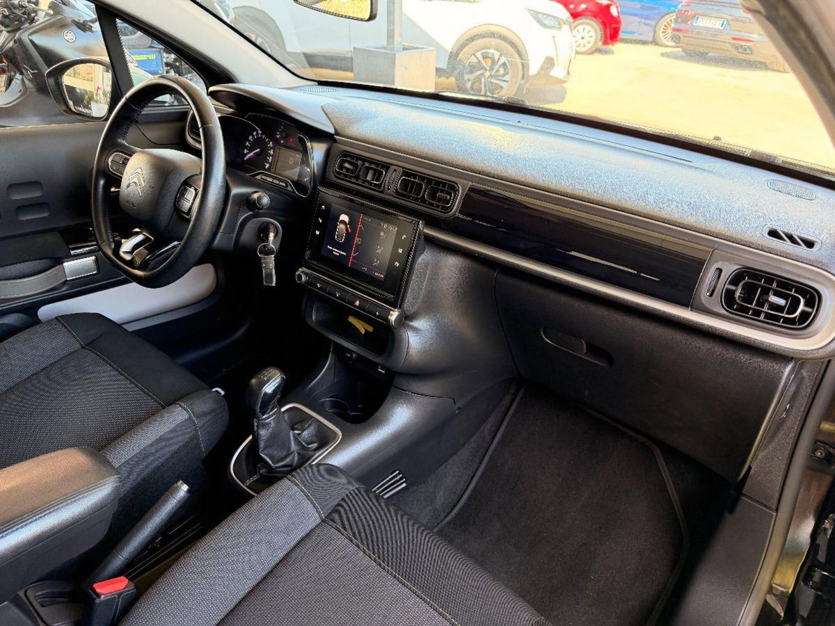 Citroen C3 PureTech 82 S&S Elle (10)