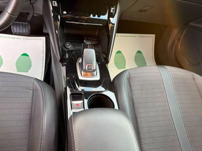 Peugeot 2008 BlueHDi 130 S&S EAT8 Allure Pack (12)