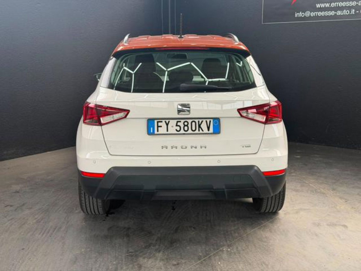 SEAT Arona 1.0 TGI Style (6)