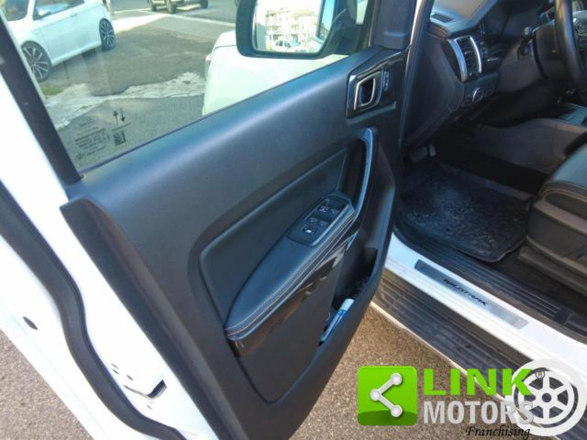 Ford Ranger Pick-up Ranger 2.0 TDCi 213CV DC Wildtrak 5 posti (13)
