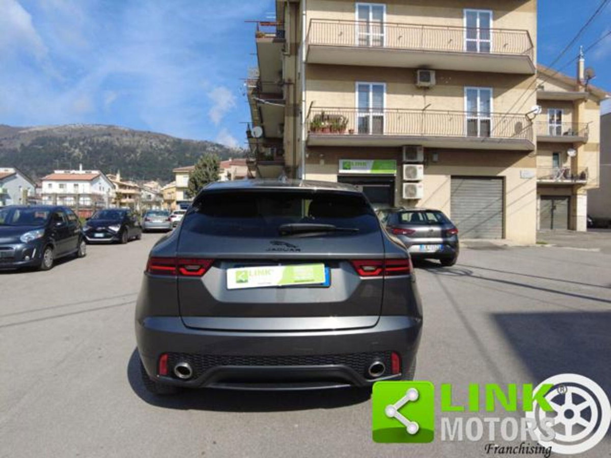 Jaguar E-Pace 2.0D 180 CV AWD aut. R-Dynamic SE (10)
