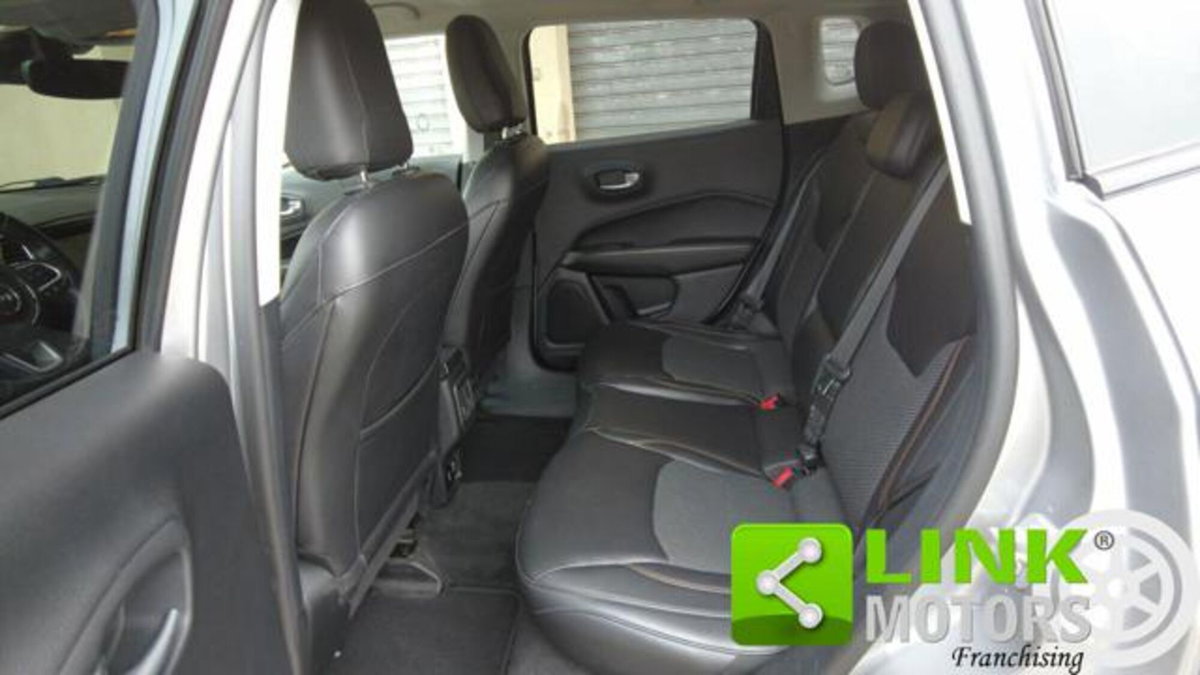 Jeep Compass 2.0 Multijet II 4WD Limited (12)