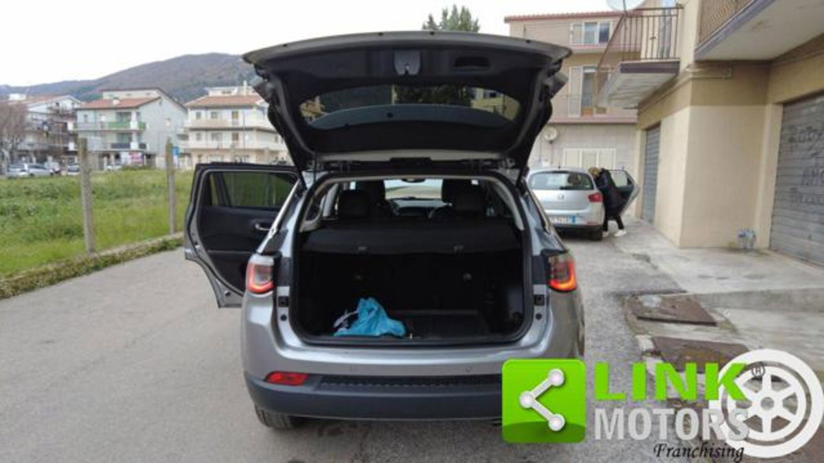 Jeep Compass 2.0 Multijet II 4WD Limited (18)