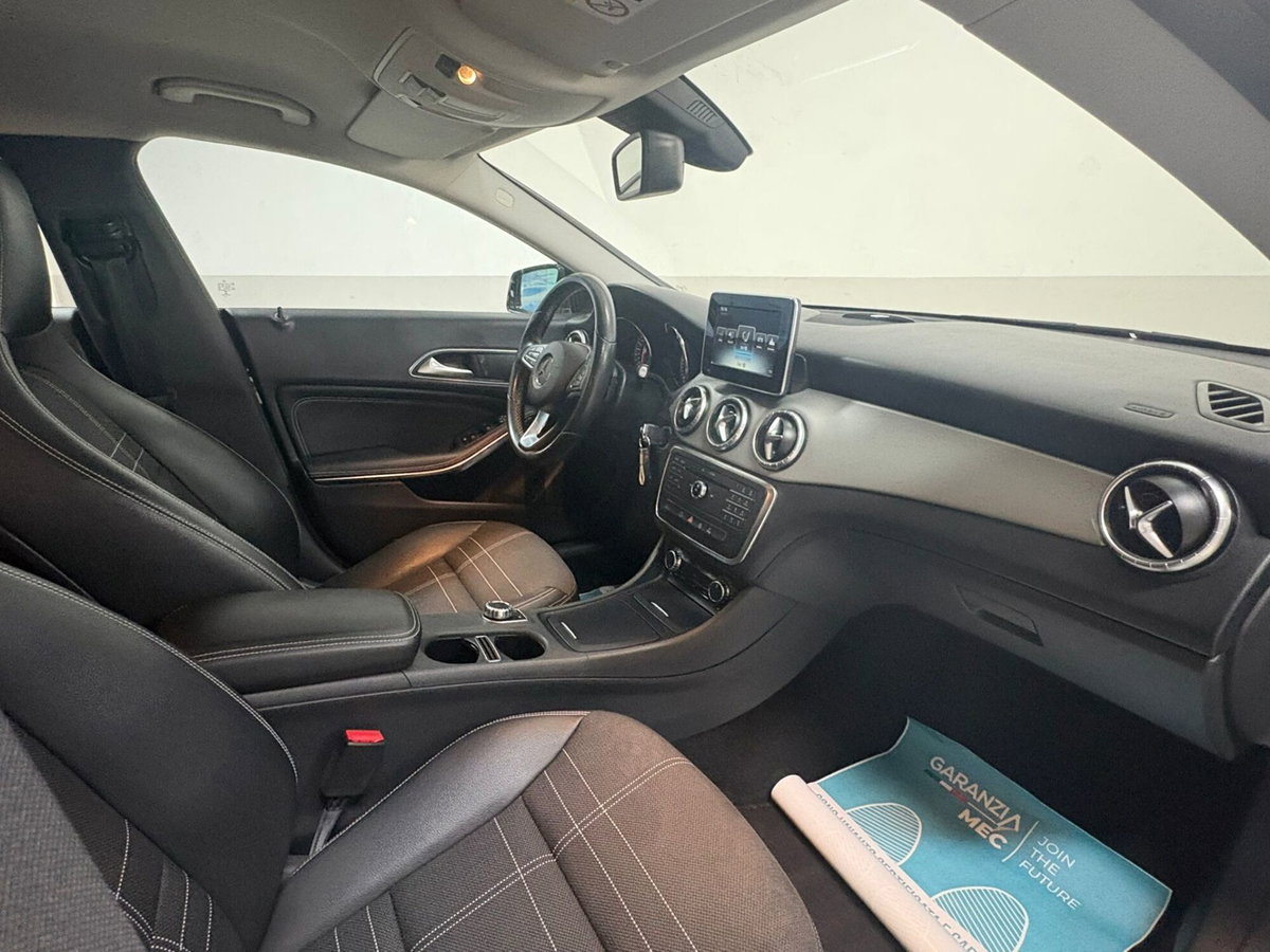 Mercedes-Benz CLA 200 CDI Automatic Executive (13)