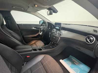 Mercedes-Benz CLA 200 CDI Automatic Executive (13)