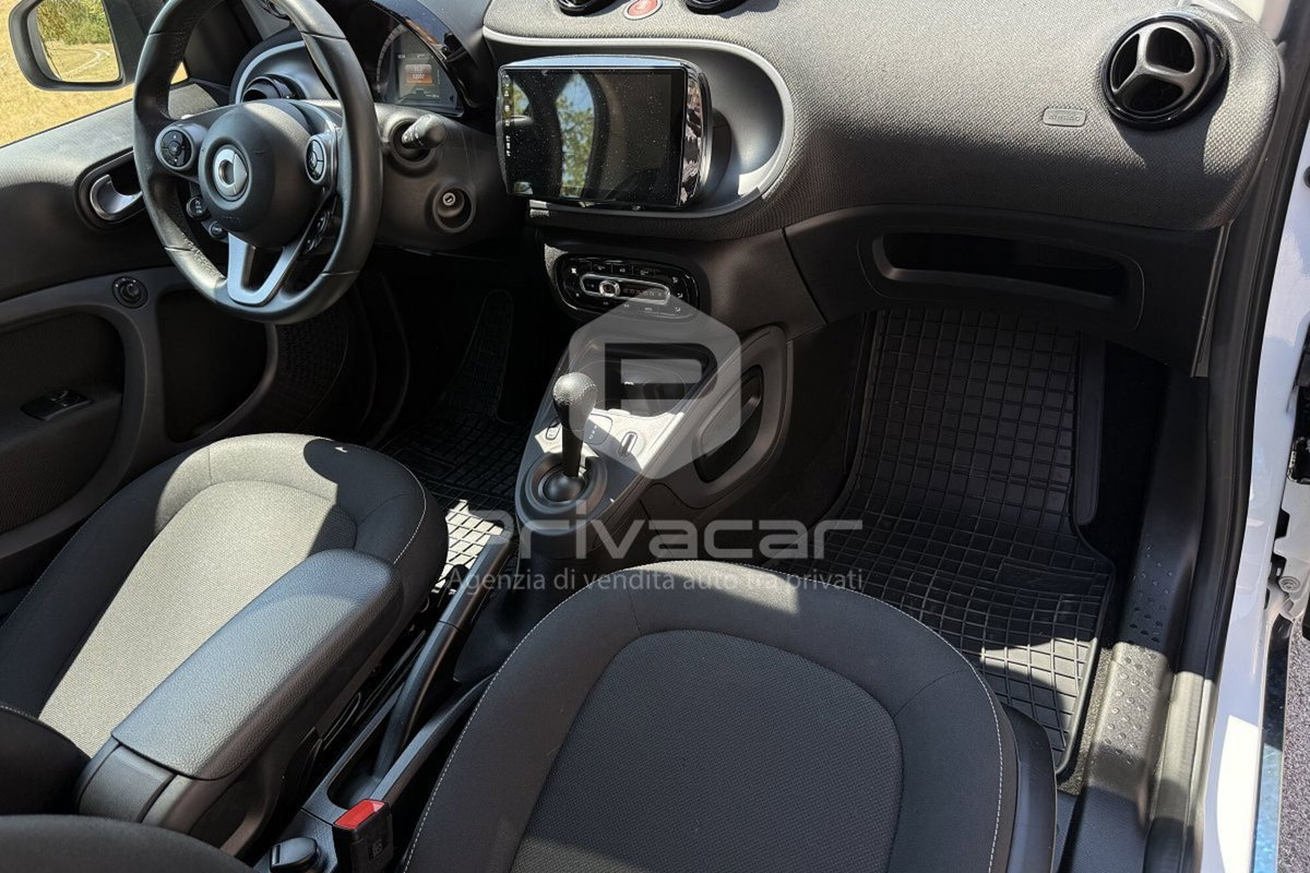 smart Fortwo EQ Passion Nightsky (11)