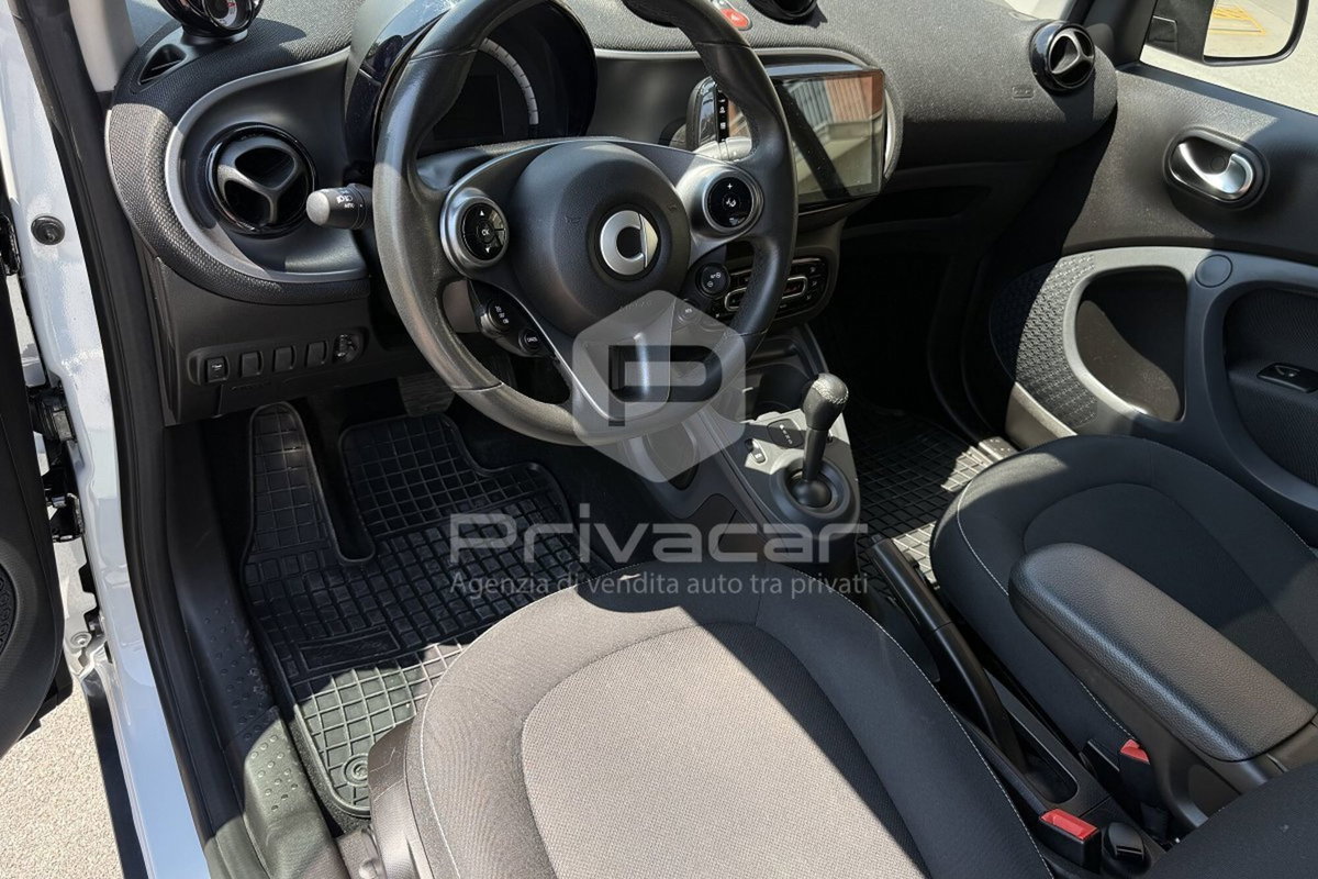 smart Fortwo EQ Passion Nightsky (12)