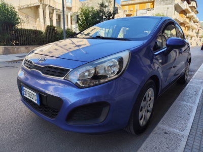 Kia Rio 1.2 CVVT 3p. GPL LX (3)