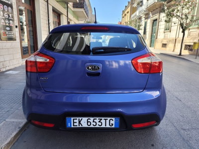 Kia Rio 1.2 CVVT 3p. GPL LX (6)