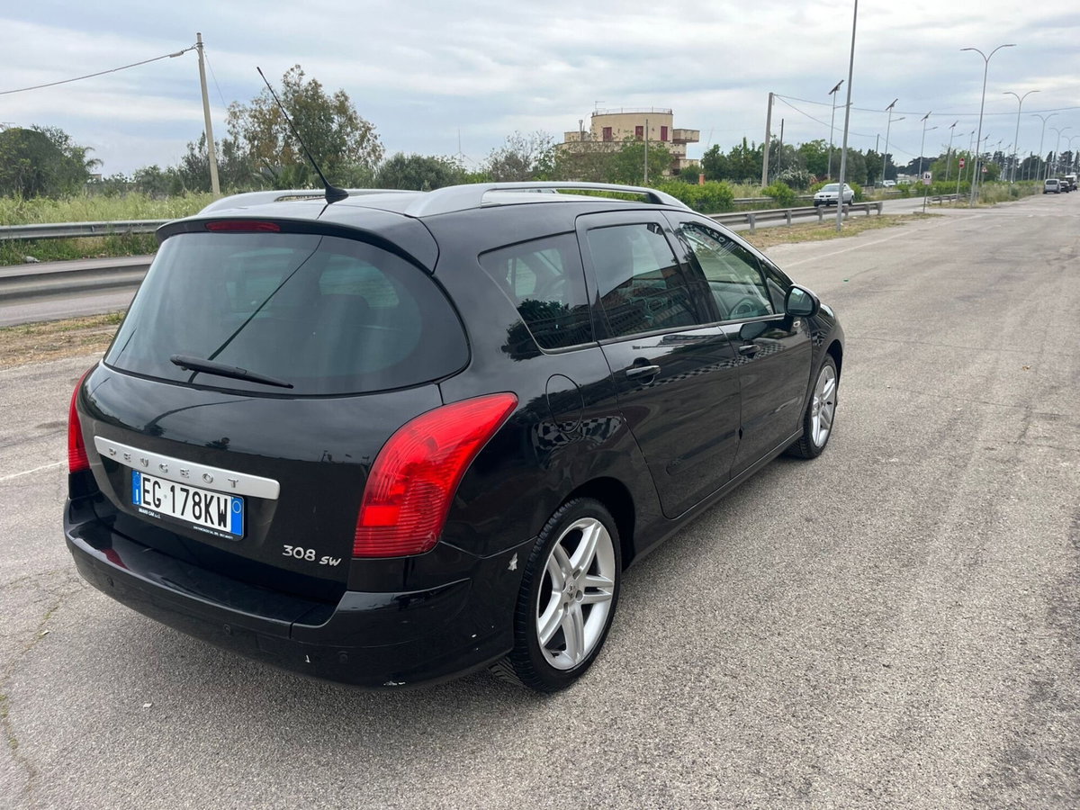 Peugeot 308 SW 1.6 8V HDi 112CV Ciel Sportium (5)