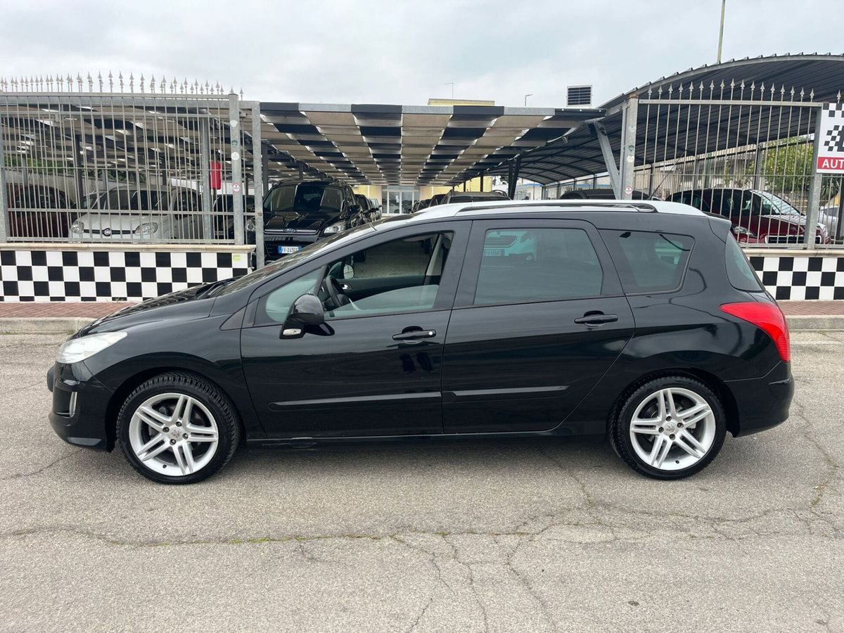 Peugeot 308 SW 1.6 8V HDi 112CV Ciel Sportium (8)