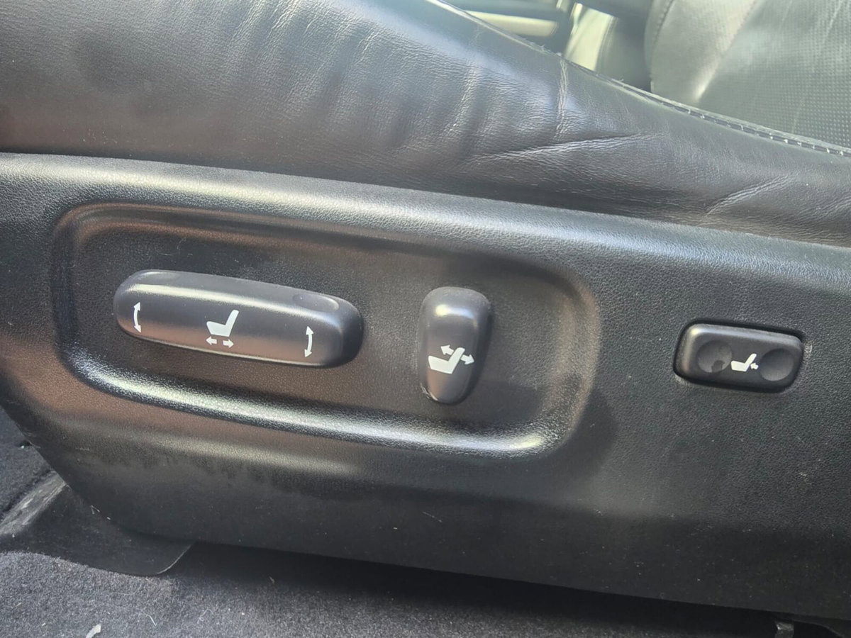 Lexus RX 400h Ambassador (17)