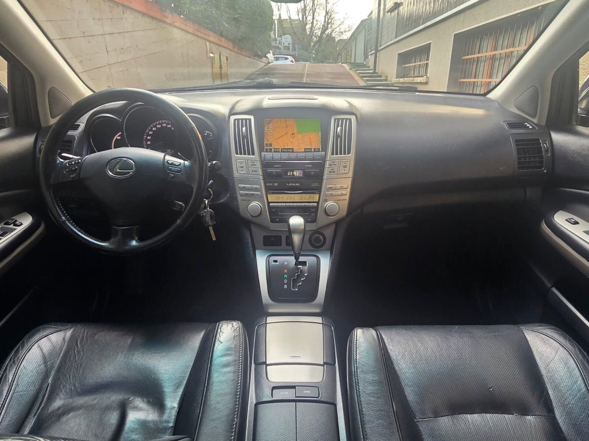 Lexus RX 400h Ambassador (7)