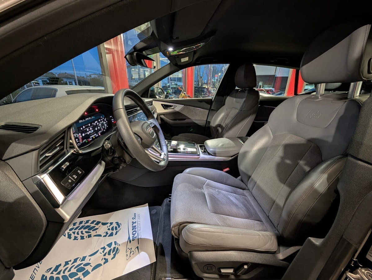Audi Q8 Q8 45 TDI quattro tiptronic Sport (11)
