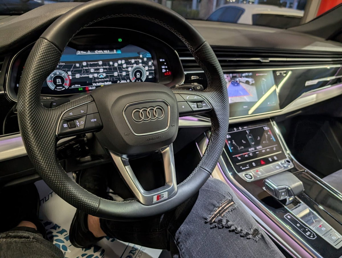 Audi Q8 Q8 45 TDI quattro tiptronic Sport (17)