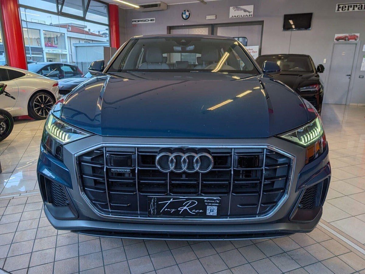 Audi Q8 Q8 45 TDI quattro tiptronic Sport (3)