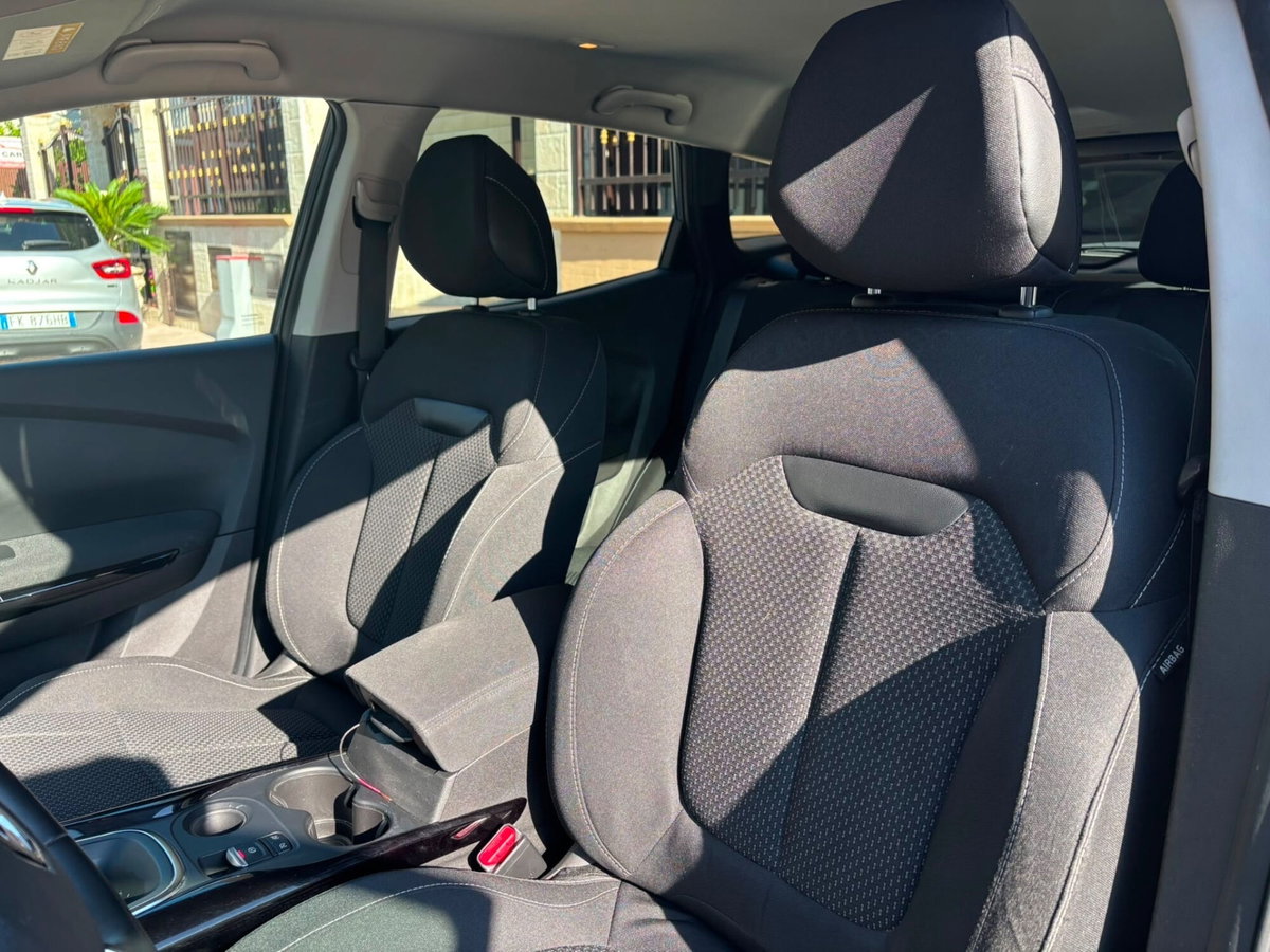 Renault Kadjar dCi 8V 115CV EDC Techno (18)